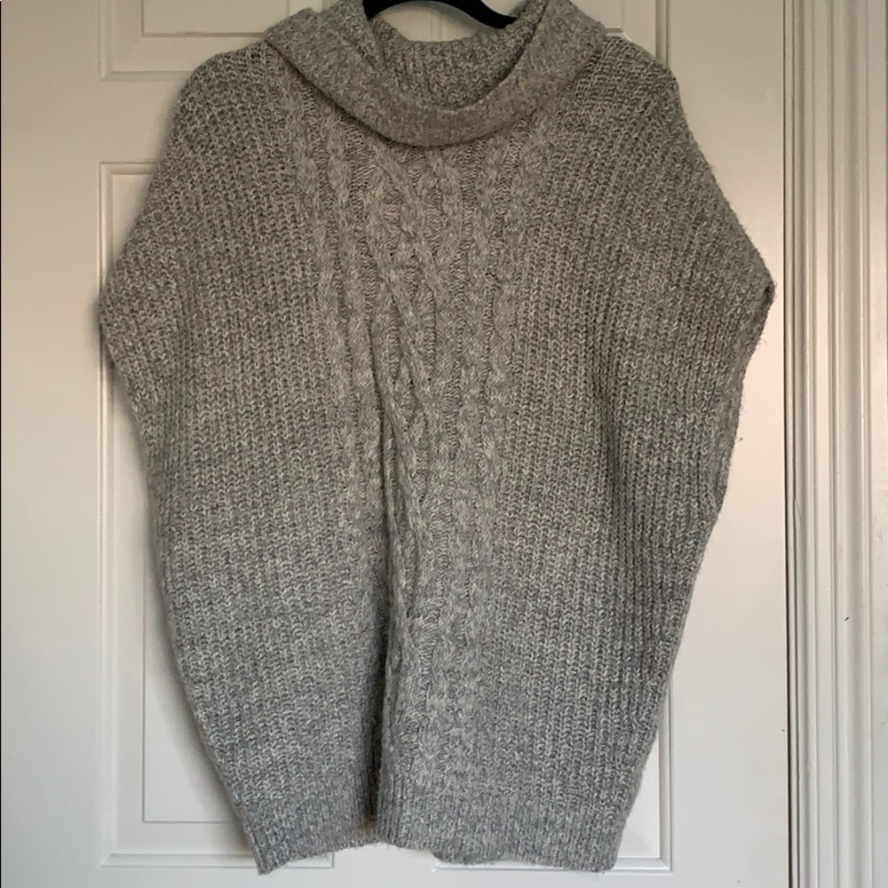 Tommy Hilfiger new gray turtleneck knitted poncho.